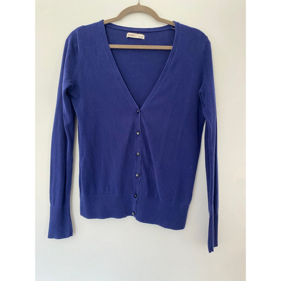 Old Navy Button Up Cardigan Deep Blue V Neck Cotton M Classic Preppy Academia - Picture 9 of 9